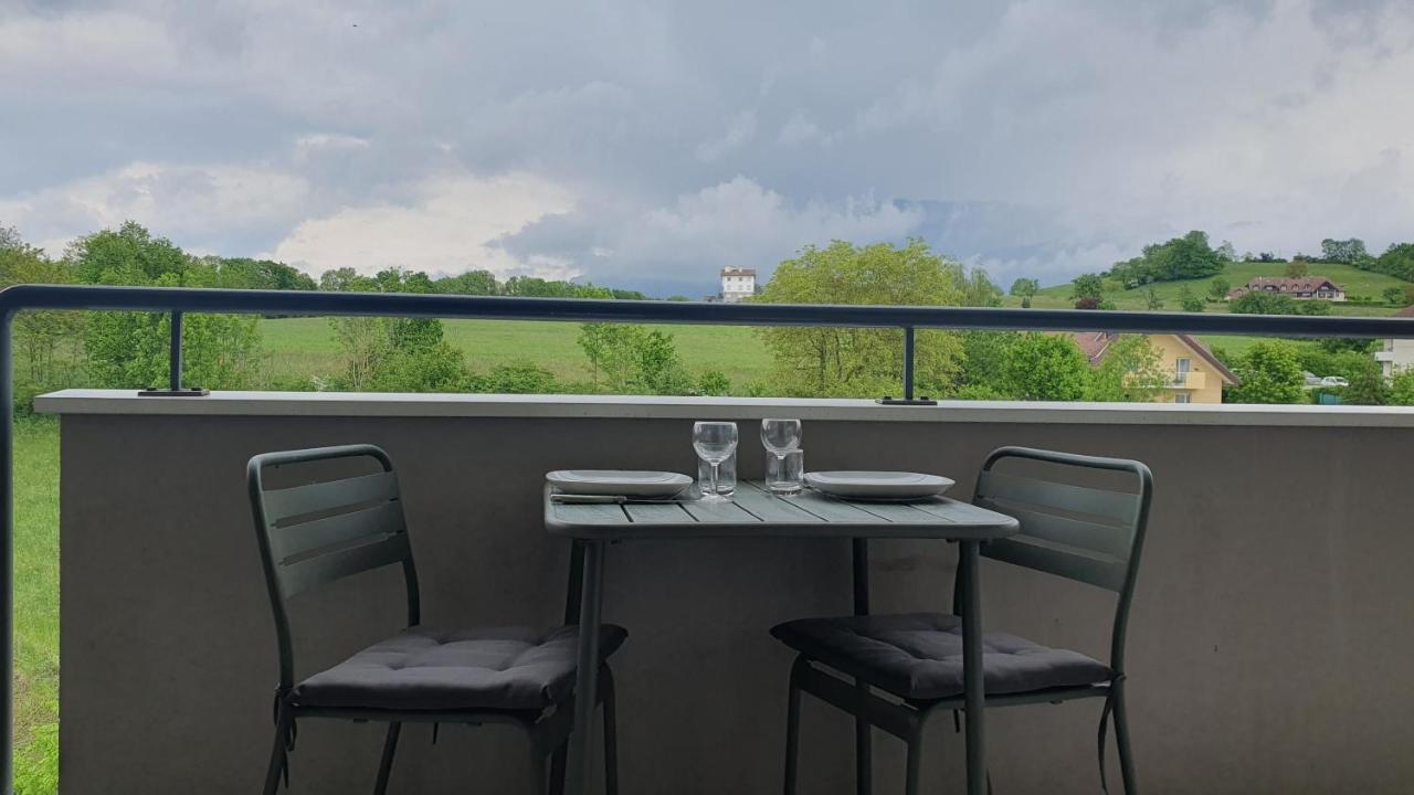 Ferienwohnung Magnifique Vue Montage Studio Parking Gratuit Annecy Exterior foto